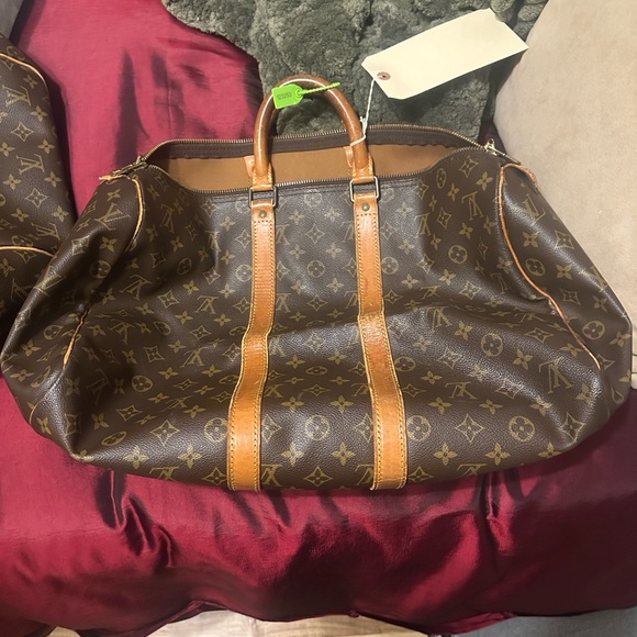 LOUIS VUITTON Monogram Keepall 45 - Picture 2 of 14
